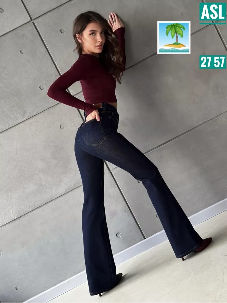 женские джинсы клеш,джинсы клеш женские с высокой посадкой,джинсы клеш,джинсы женские,джинсы женские клеш от колена