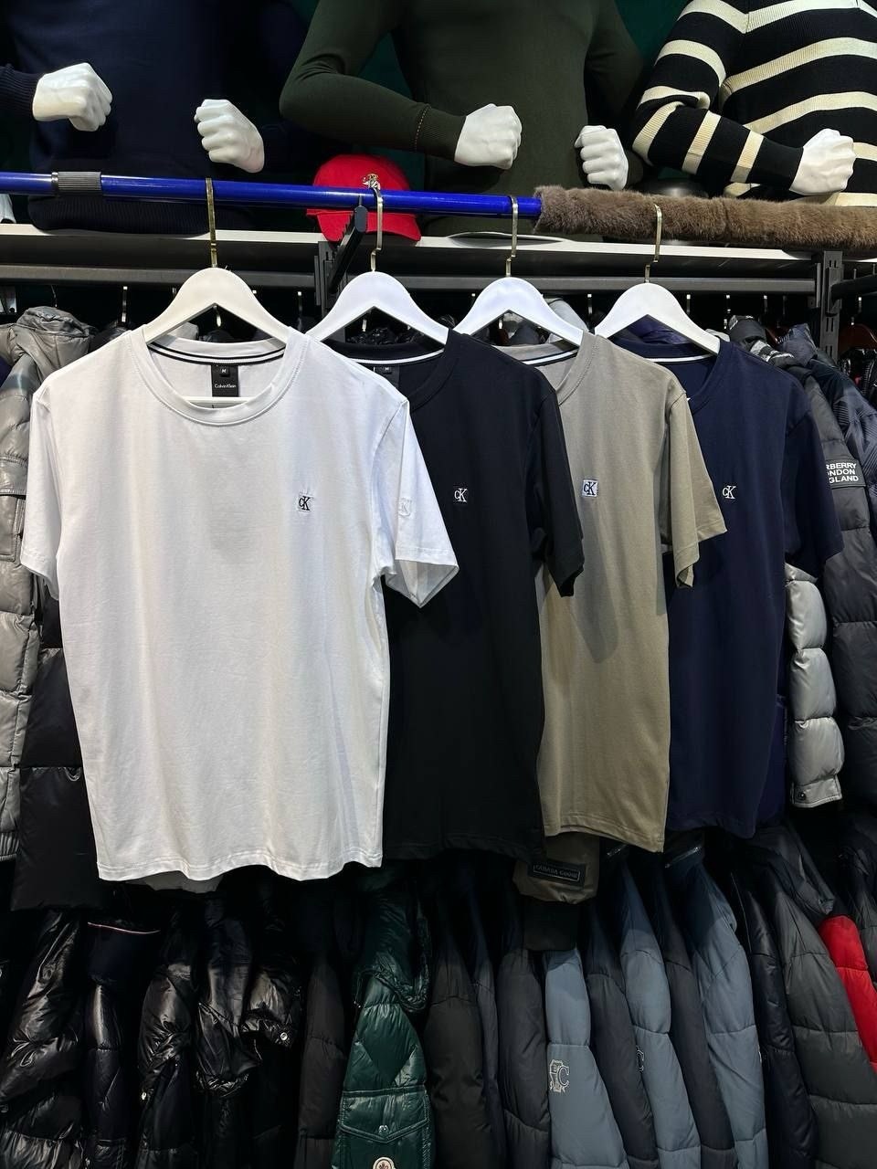 стильные мужские футболки,футболки для мужчин,мужская футболка,футболки мужские брендовые,мужская мода