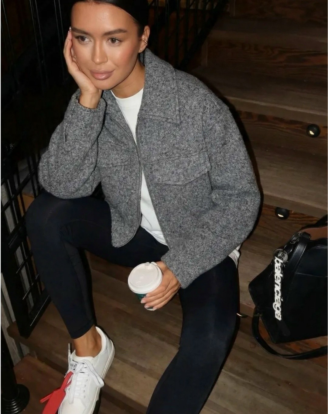 модный стиль,бомбер утепленный куртка оверсайз весна шерстяной deavia,куртка бомбер оверсайз aizashop,бомбер утепленный куртка оверсайз весна шерстяной deavia цвет серый,серый бомбер