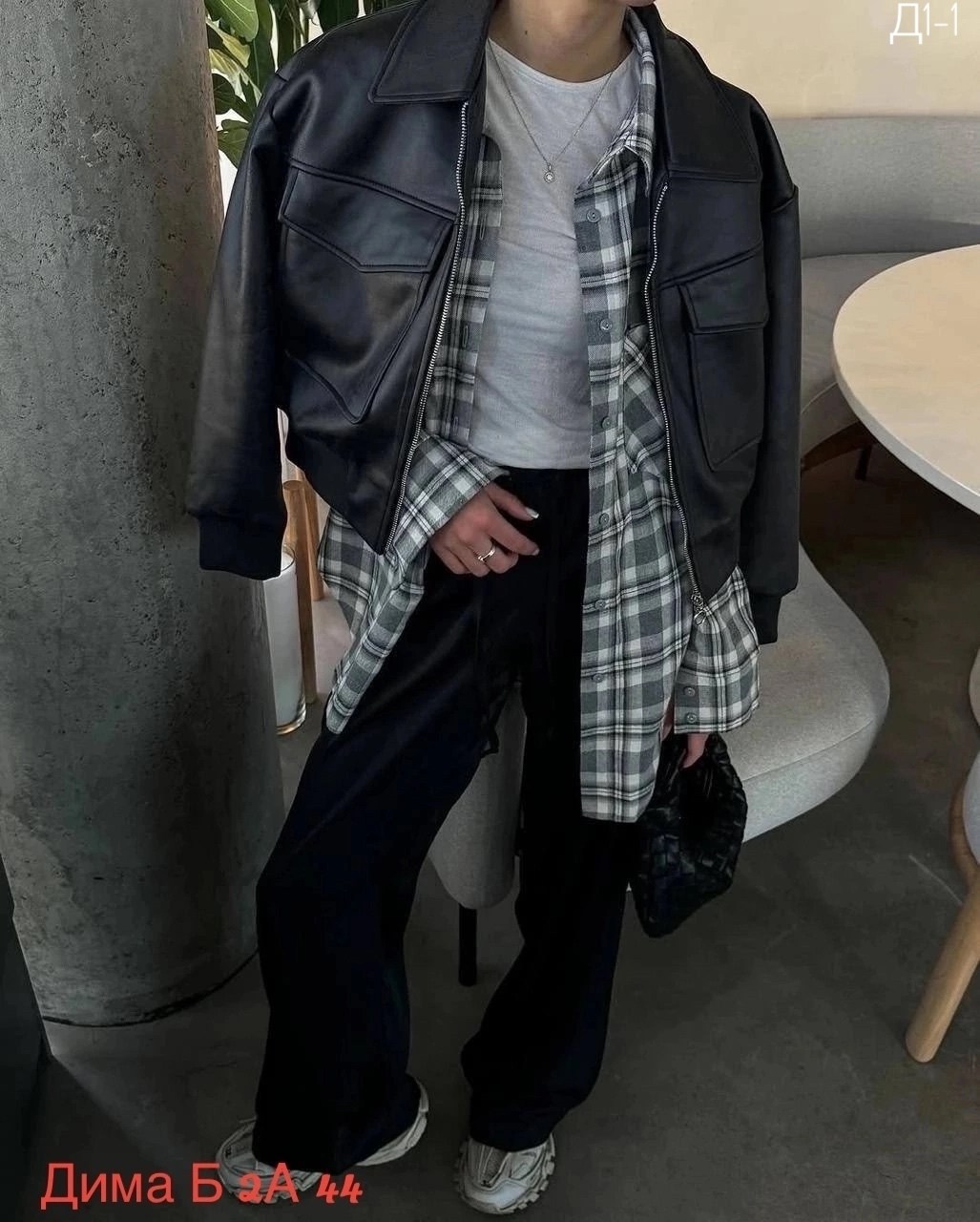 кожаная куртка,женская кожаная куртка,куртка женская из искусственной кожи,женская короткая кожаная куртка,куртка из экокожи