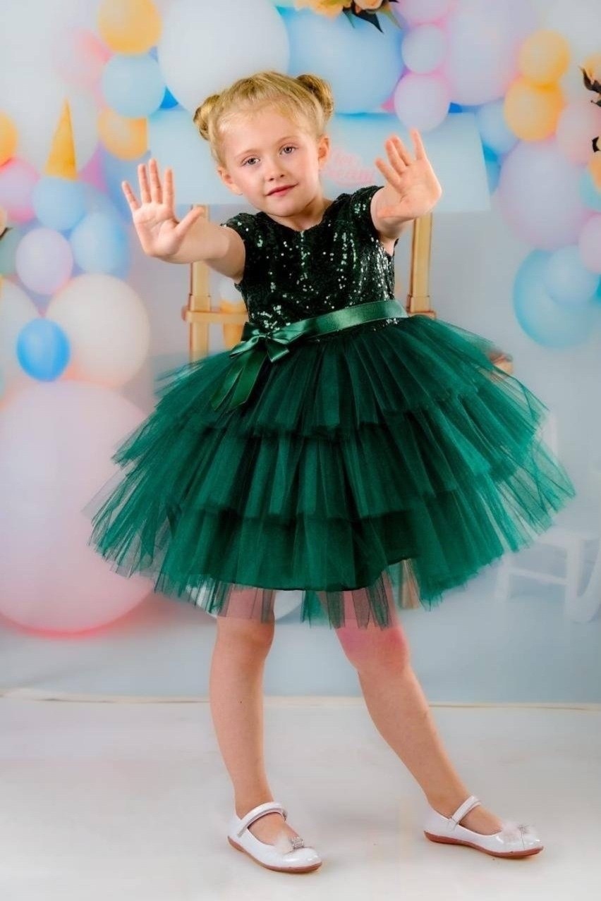 платье для девочки,изумрудное платье для девочки,платье праздничное для девочки,зеленое платье для девочки,новогоднее платье для девочки