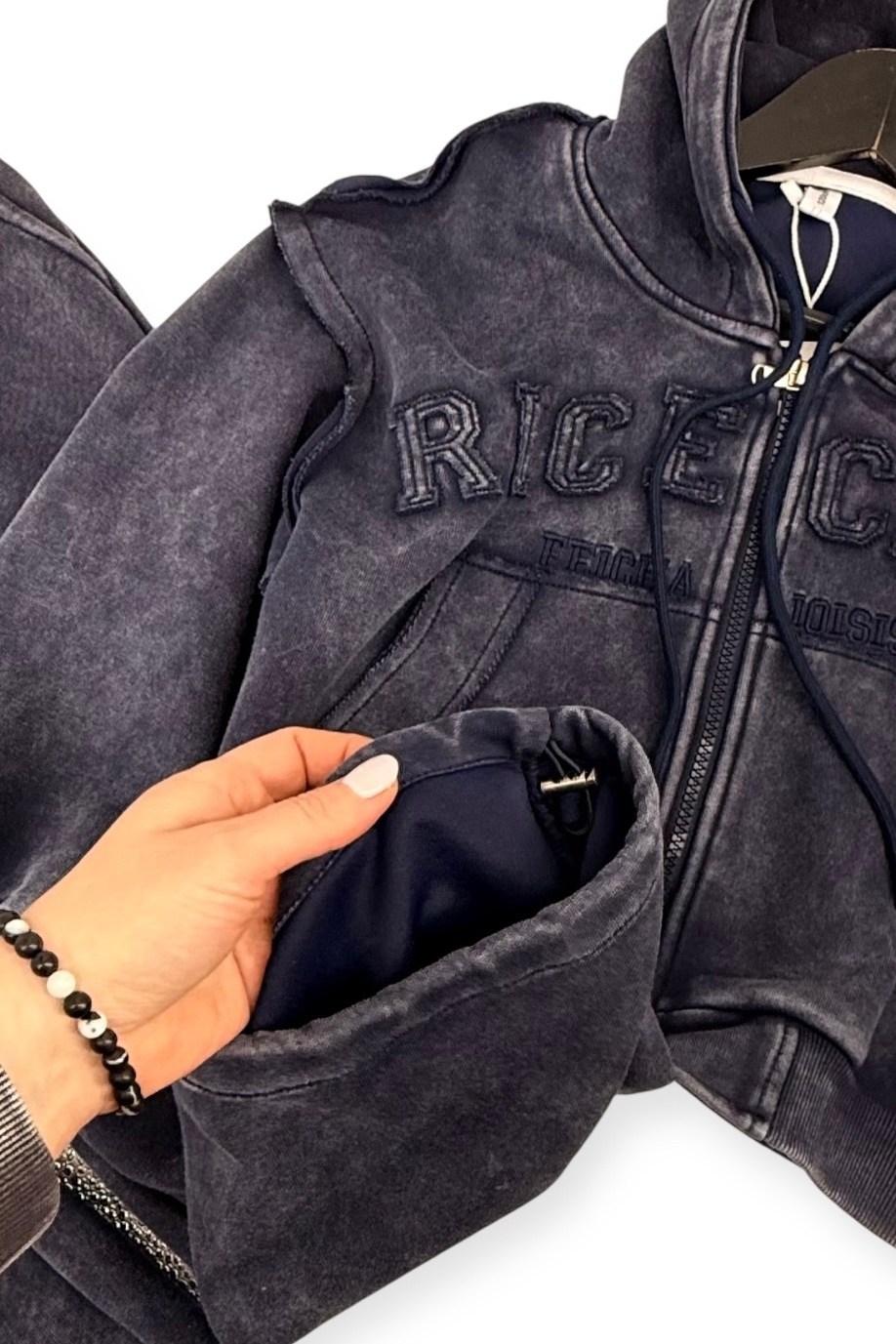 велюровый костюм для девочки спортивный капюшон и палаццо,велюровый костюм для девочки спортивный капюшон и палаццо s&h цвет серый,cпортивный костюм велюровый,велюровый костюм для девочки,костюм велюр