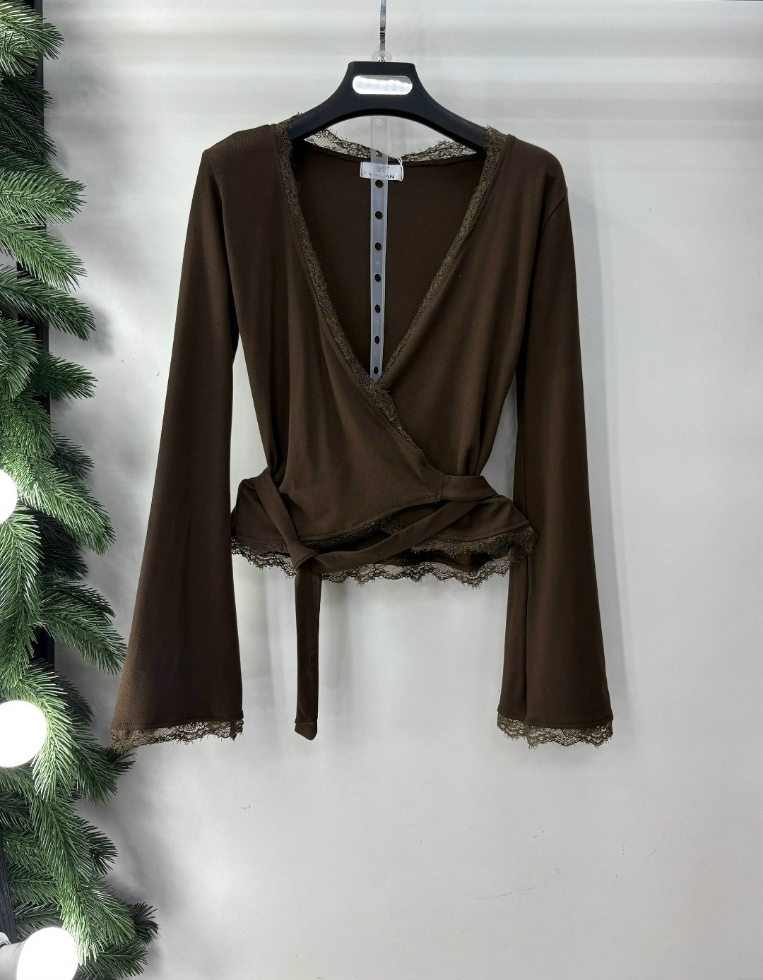 джинсы широкие,женские джинсы,модные джинсы,джинсы,брюки джинсы