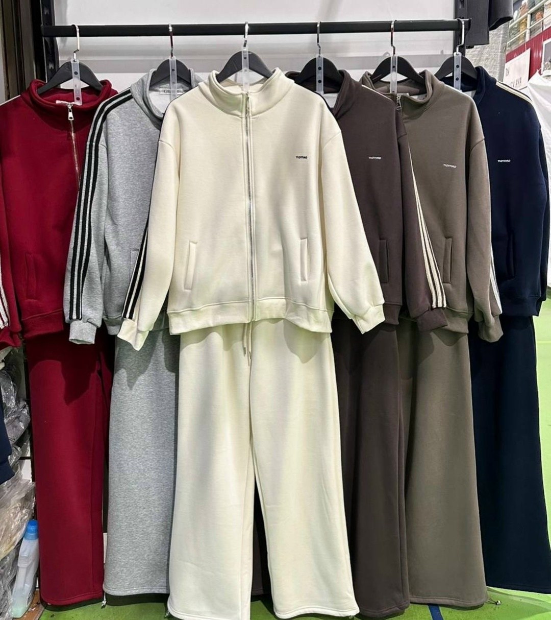 спортивные костюмы на флисе,тёплые костюмы,спортивный костюм,костюм спортивный женский,женский спортивный костюм на флисе