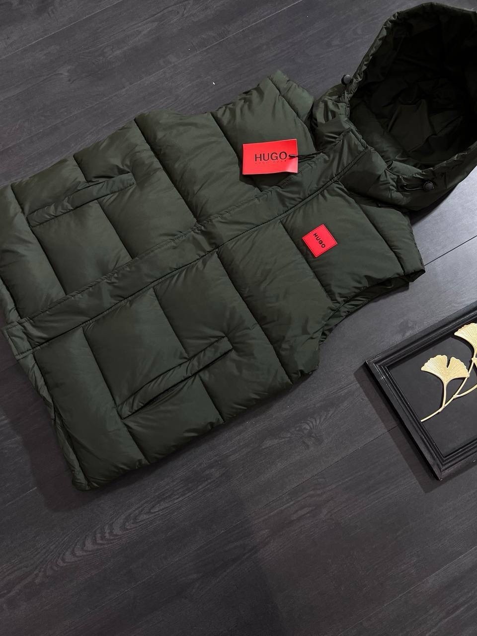 жилетка хуго босс мужская,жилетка мужская утепленная с капюшоном,жилетка мужская,жилетка демисезонная,жилетка мужская утепленная с капюшоном hugo boss