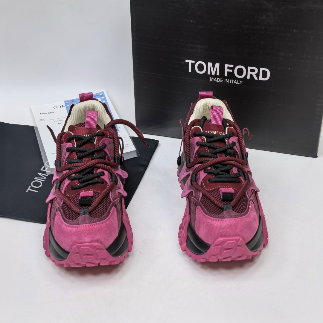 ,женские кроссовки,модные кроссовки,массивные кроссовки,повседневные кроссовки