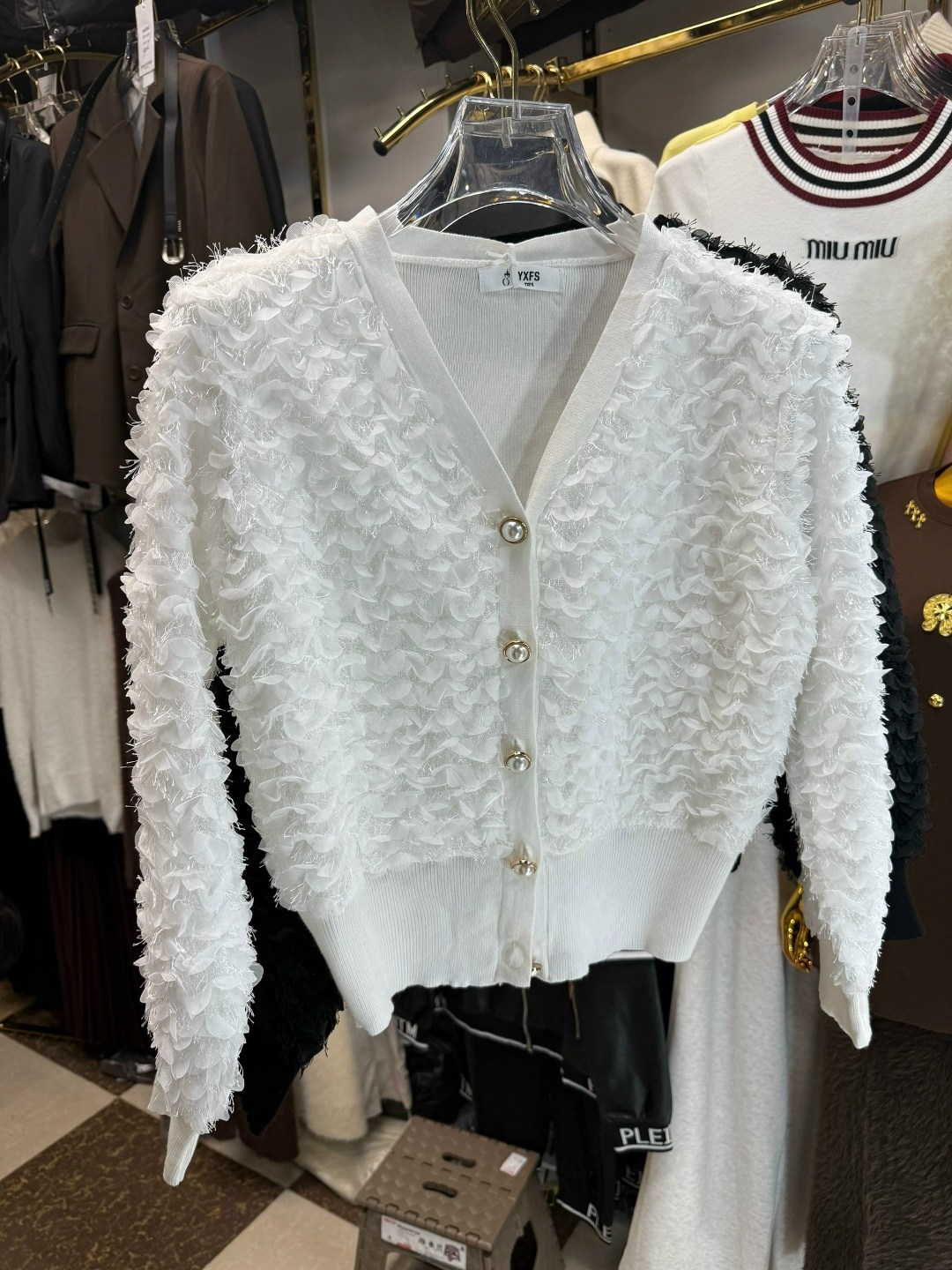 женский вязаный кардиган,женский пушистый вязаный кардиган на одной пуговице с длинным рукавом,вязаные кардиганы,женский пушистый вязаный кардиган на одной пуговице с длинным рукавом осень 2026,женски