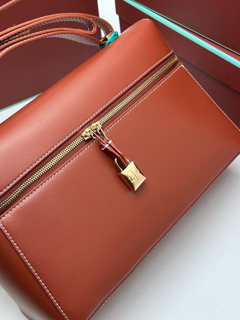 сумка loro piana,loro piana сумка на плечо,сумка,женская сумка,стильная сумка