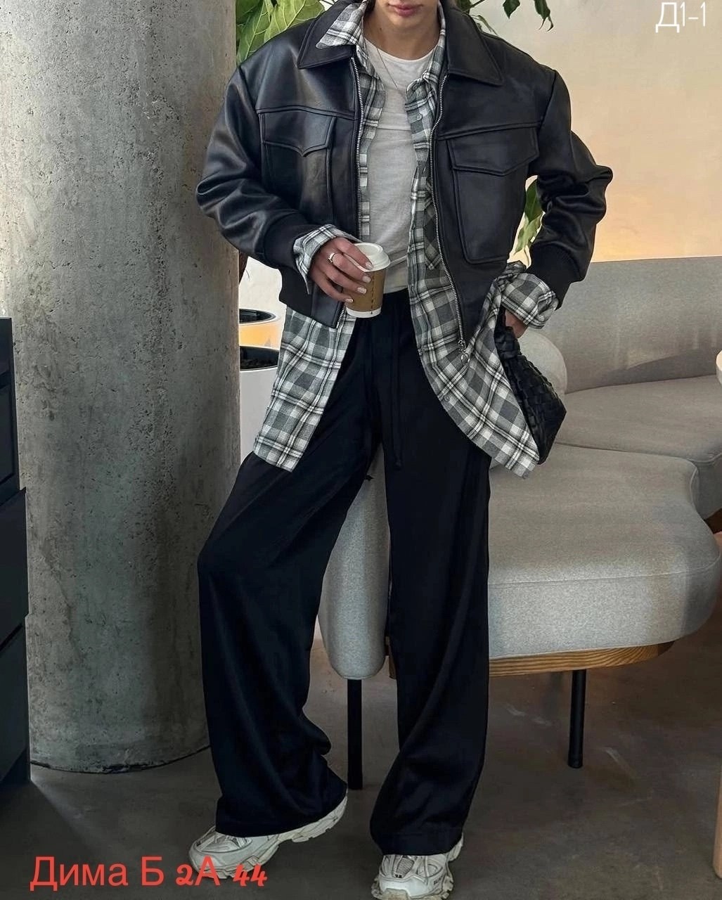 кожаная куртка,женская кожаная куртка,куртка женская из искусственной кожи,женская короткая кожаная куртка,куртка из экокожи