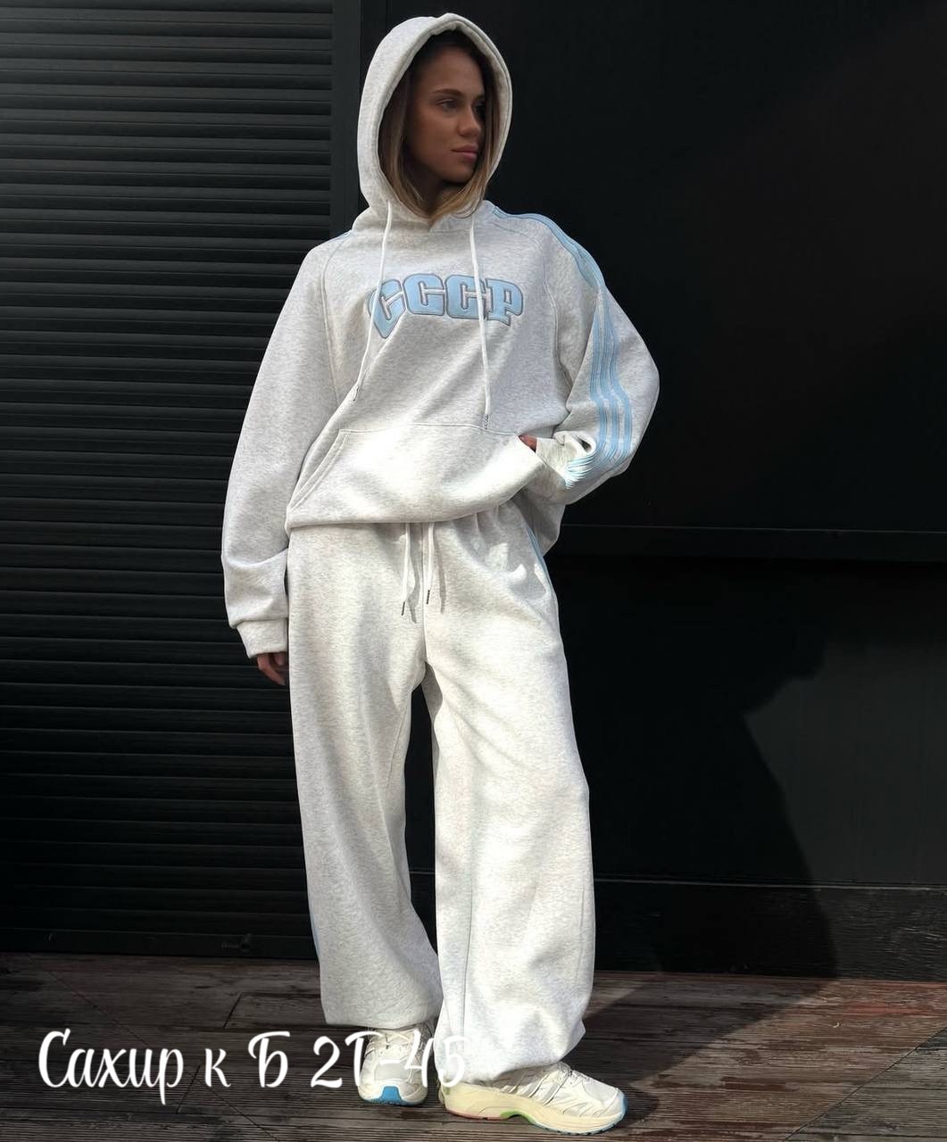 костюм adidas на велюре от бренда w,костюм спортивный женский,спортивный костюм,женский костюм,женский спортивный костюм adidas