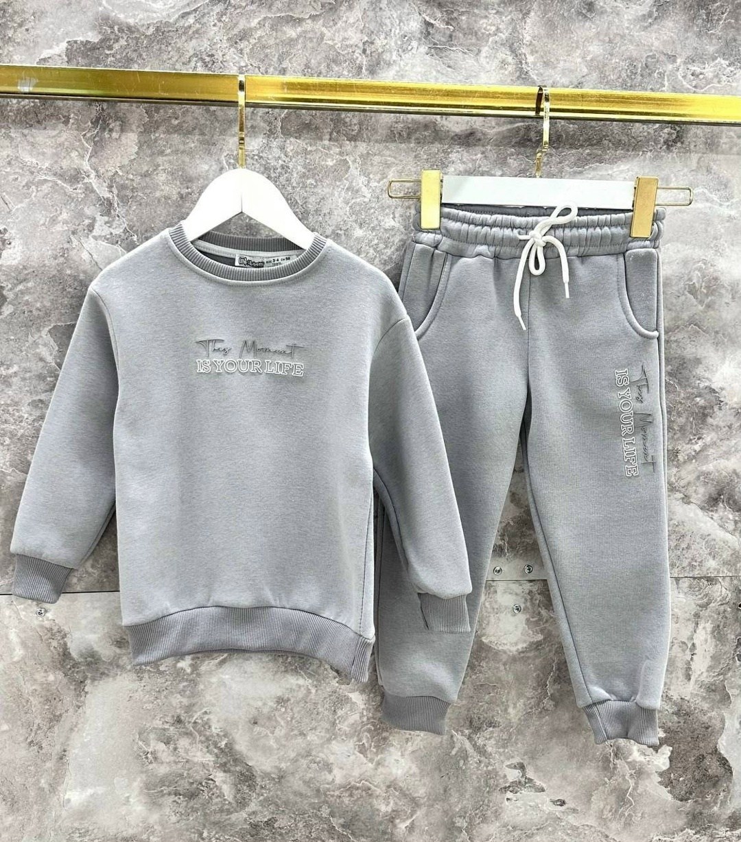 серый свитшот,свитшот утепленный детский,детский свитшот,спортивные костюмы для девочек,свитшот и толстовка