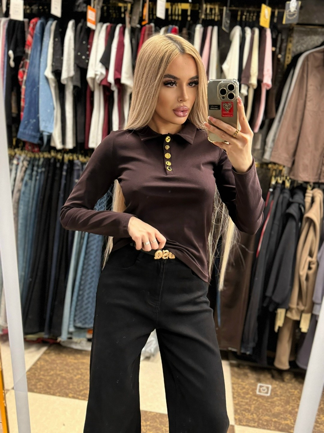 джемпер-поло из трикотажной ткани коричневого цвета,джемпер,коричневый джемпер,джемпер поло коричневый,коричневая женская рубашка поло