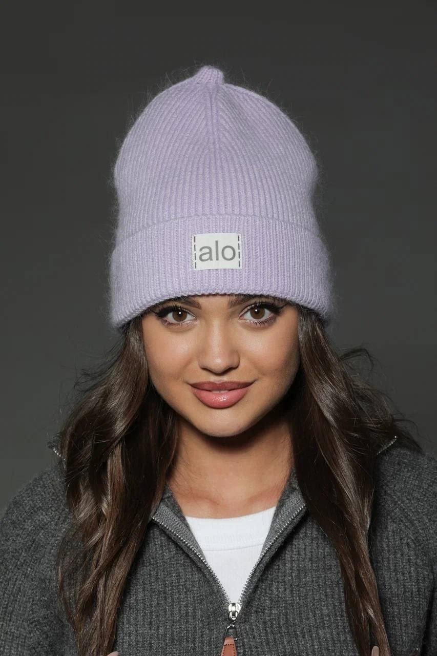 шапка,шапка для женщин,шапка женская,шапки с отворотом,шапка бини