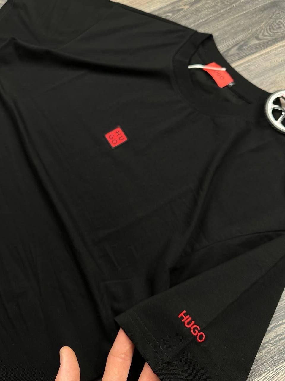 футболки для мужчин,мужская футболка,футболка,мужские футболки hugo boss,одежда футболка