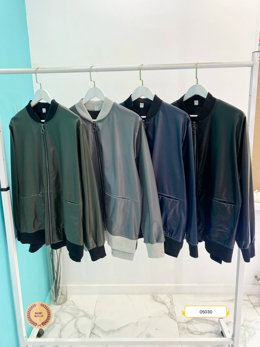 бомбер женская,куртка бомбер,куртка свободного кроя,стильная куртка,демисезонная куртка