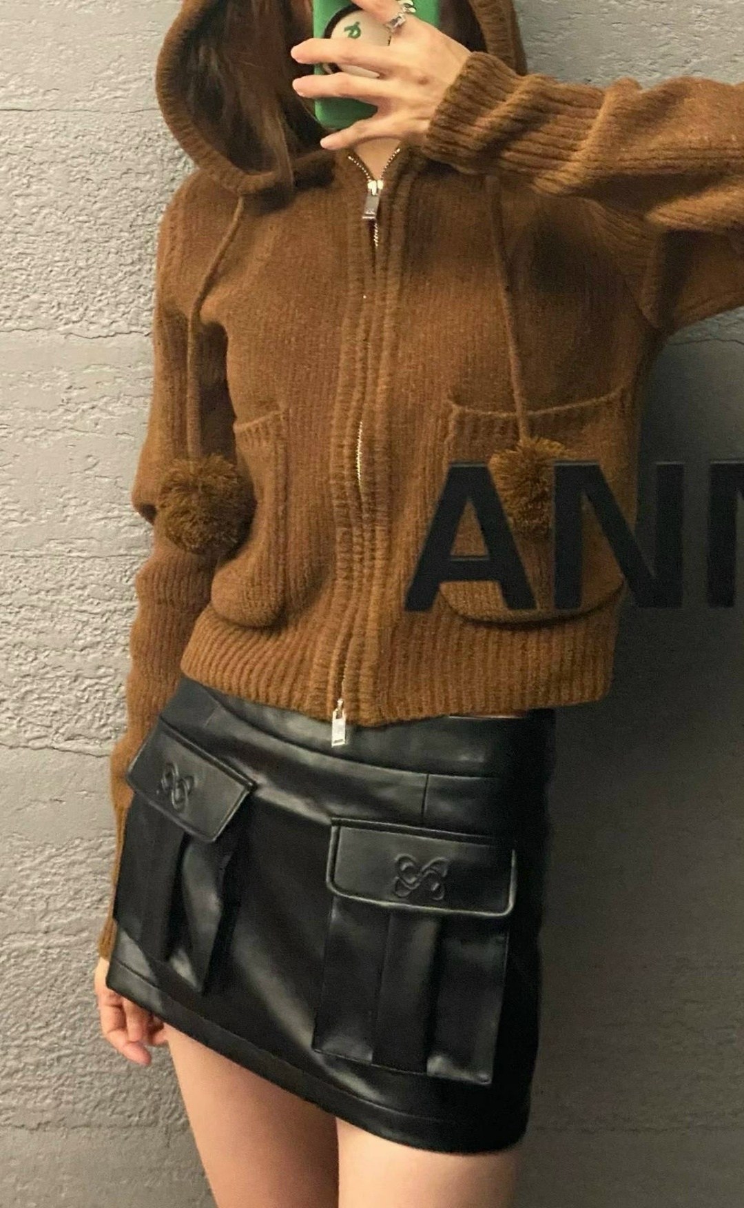 кожаная юбка,кожаная мини юбка,юбка с карманами,мини-юбка из искусственной кожи,алеф кожаные юбки