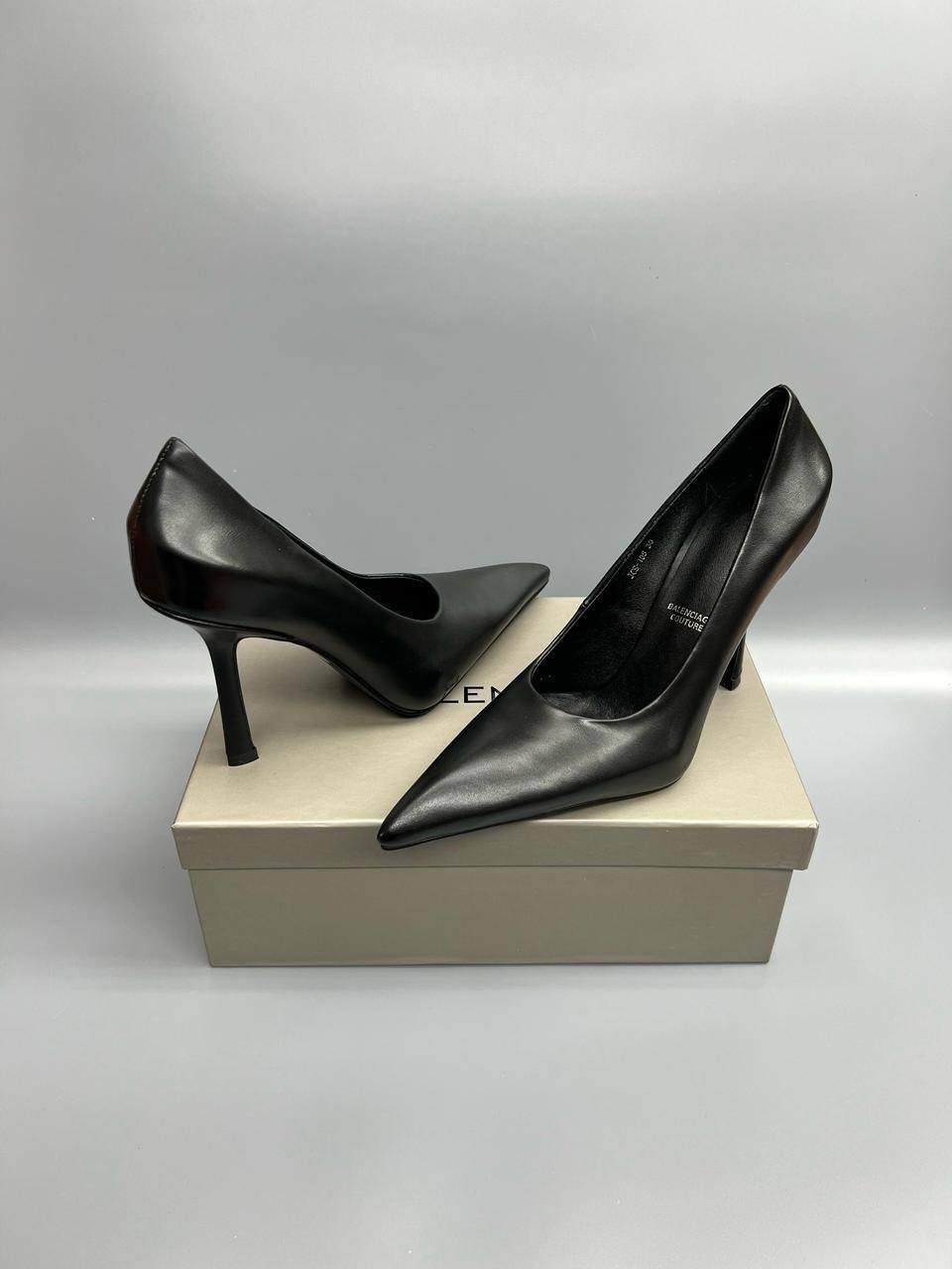 ,туфли balenciaga,туфли лодочка,женские каблуки,женская туфля