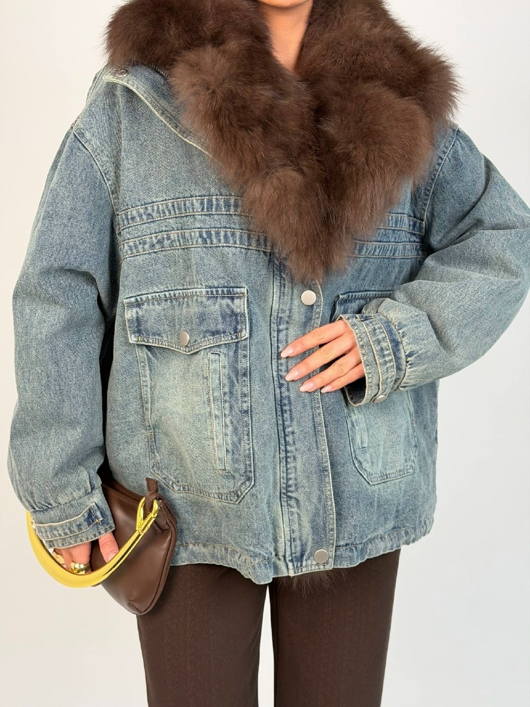 куртка джинсовая с натуральным мехом angel mood,джинсовая куртка с мехом,джинсовая куртка с натуральным мехом,джинсовка с мехом,джинсовая куртка с мехом соболя yana kraft brand
