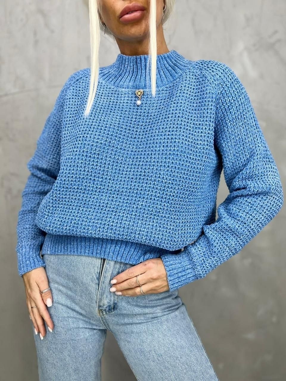 женский свитер,женский свитер вязаный,свитер оверсайз вязаный с горлом,вязаные свитера,свитер