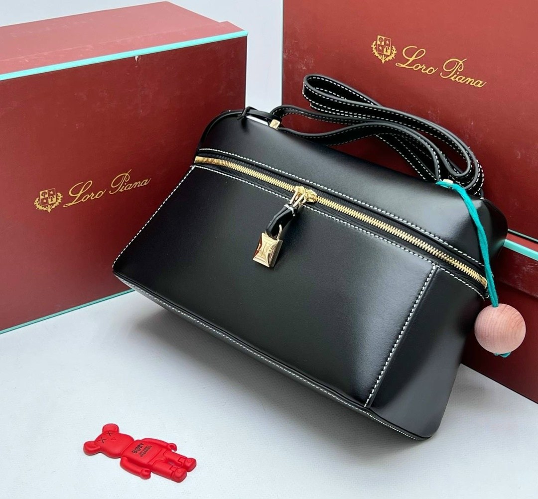 сумка loro piana,loro piana сумка на плечо,сумка,женская сумка,стильная сумка