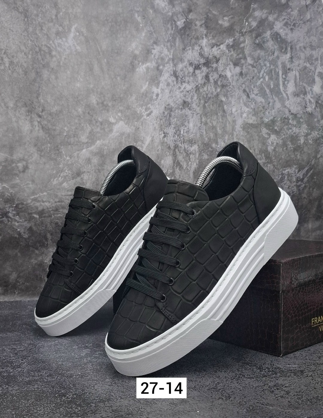 кеды адидас мужские черные с белой подошвой,,кеды мужские белая подошва,мужские кроссовки,мужская