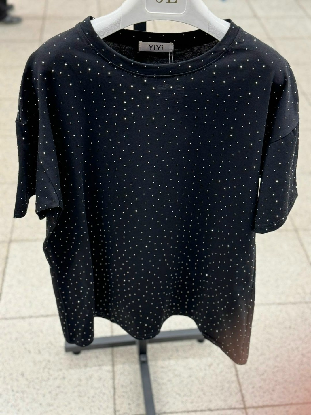 футболки женская,футболка со стразами,футболка оверсайз со стразами,футболка со стразами оверсайз база,футболка оверсайз с