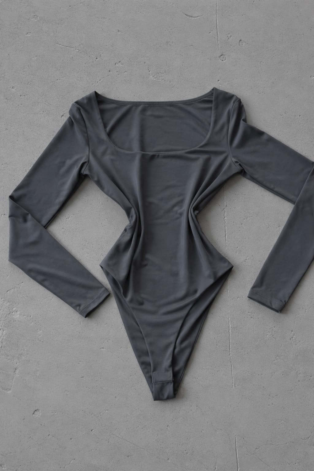 боди женский с длинным рукавом,боди женское,боди с длинными рукавами,белое боди,боди женское с вырезом