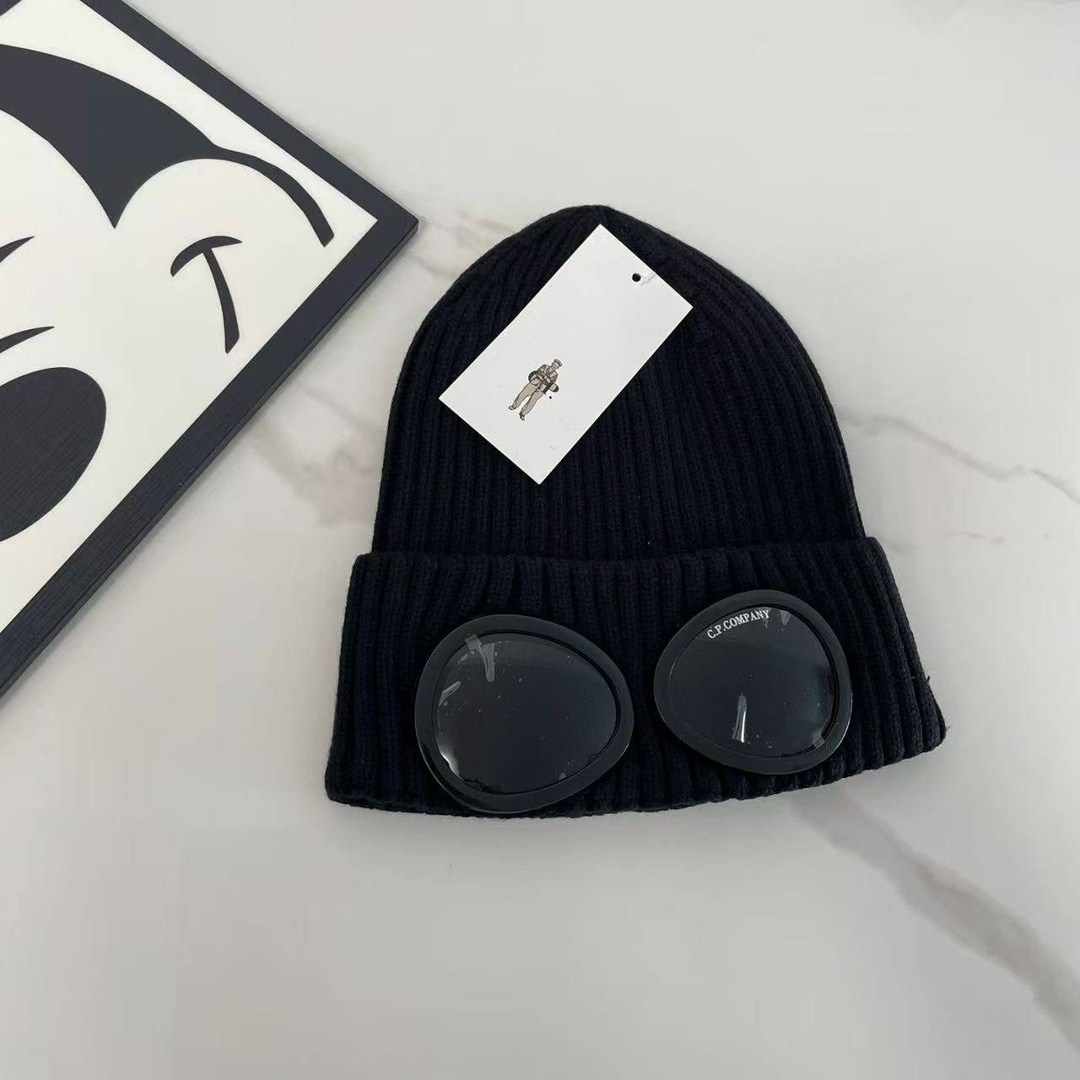 шапка c p company с линзами,шапка c.p. company,шапка c.p. company navy,шапка c.p. company extra fine merino wool goggle beanie