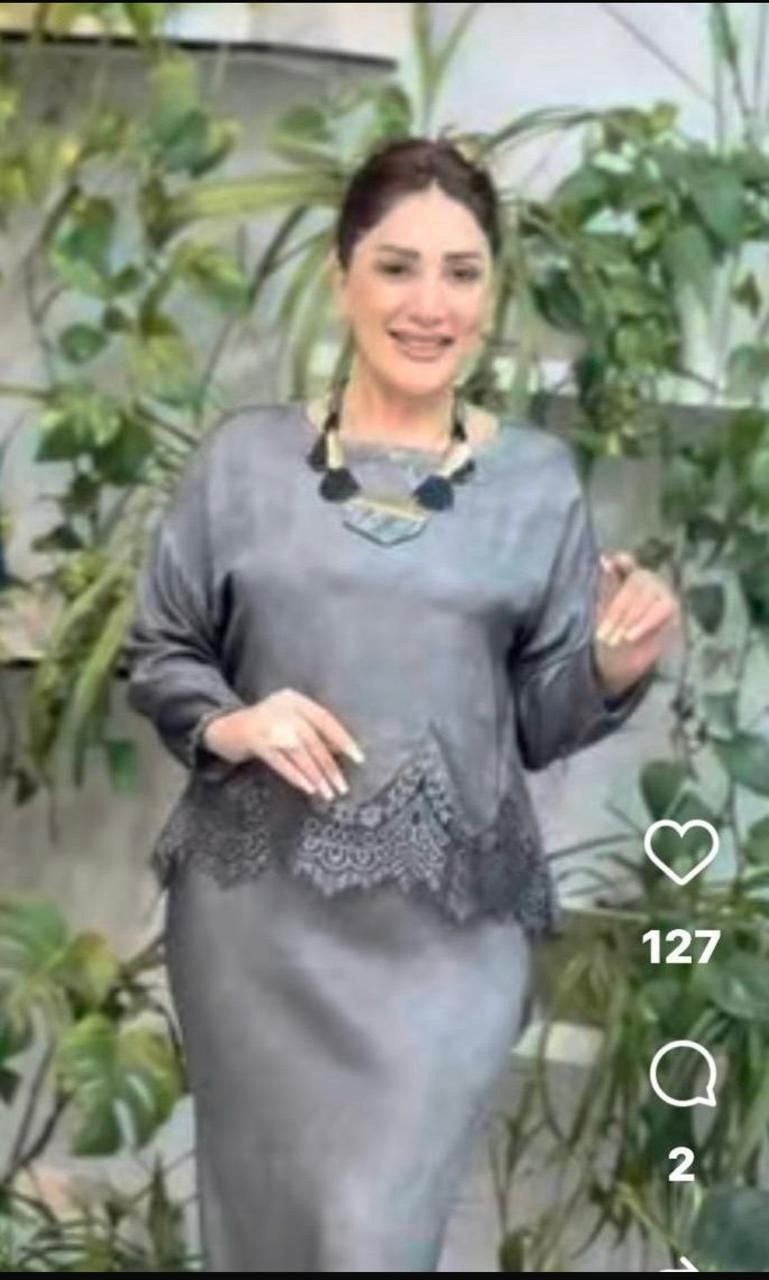 одежда для женщин,модное платье,нарядное платье,костюм,атласные платья