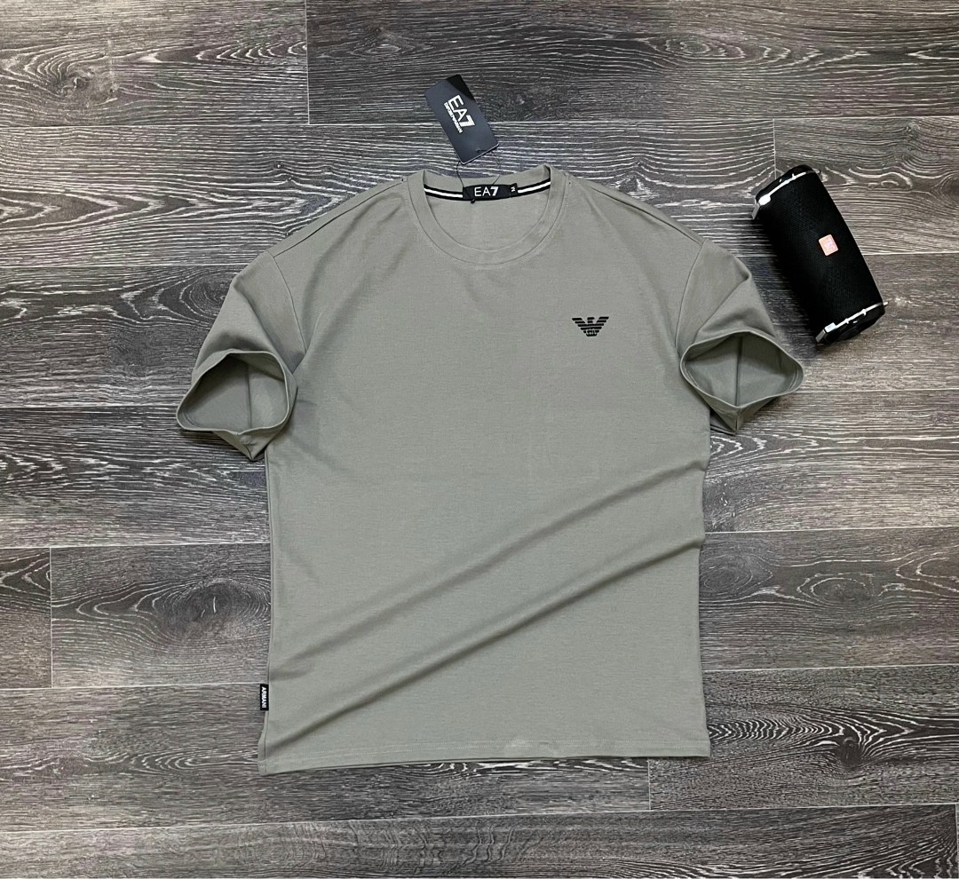 футболка темно серая,мужская футболка черная,футболки для мужчин,мужская футболка,футболка