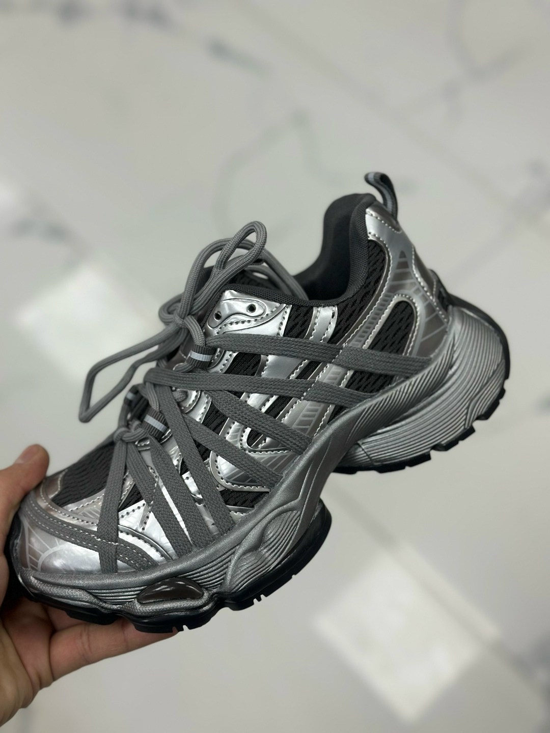 кроссовки balenciaga,кроссовки в стиле balenciaga copy 1:1,кроссовки balenciaga track.2 sneaker clear sole-grey серый,кроссовки баленсиага 3xl,баленсиага большие кроссовки