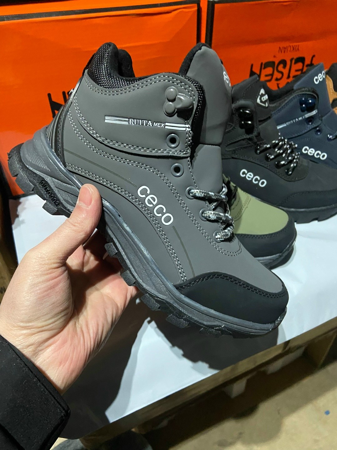 зимние кроссовки,кроссовки зимние мужские,зимние ботинки ecco,,зимние кроссовки экко