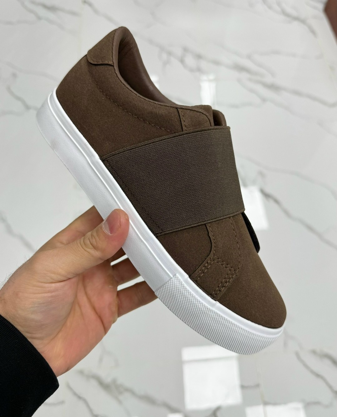 ,мужские слипоны кельвин кляйн,черные кроссовки,кроссовки мода,слипоны мужские