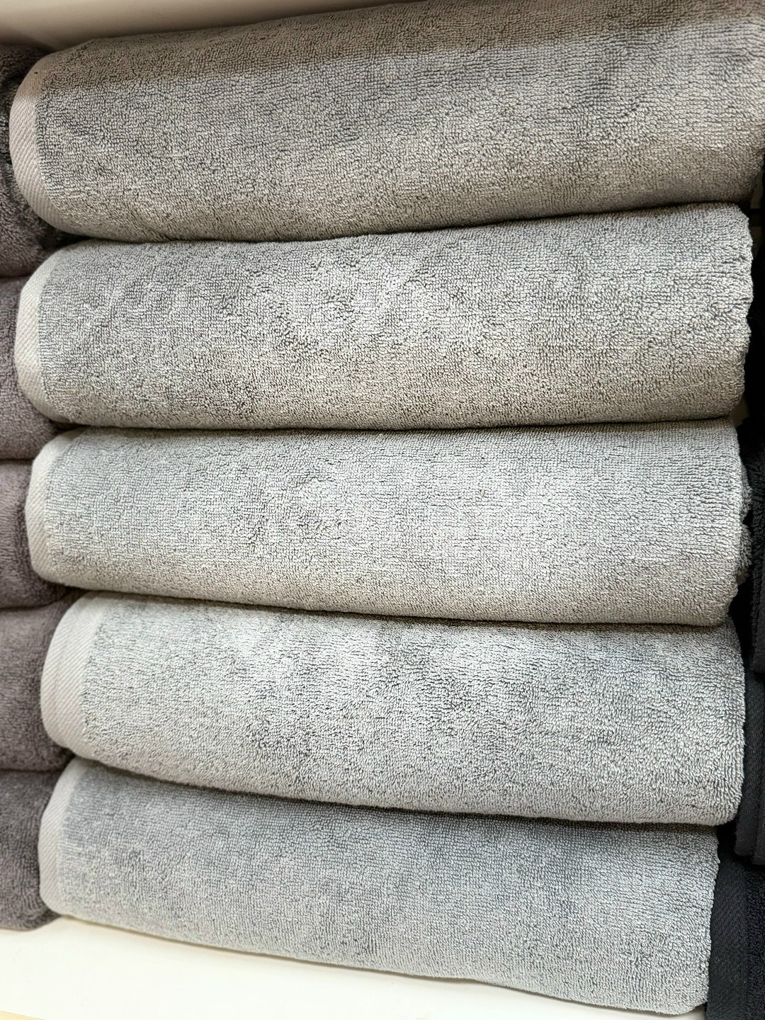 черное махровое полотенце,полотенце черное,микрофибра полотенце,полотенце из микрофибры черное,полотенца из микрофибры