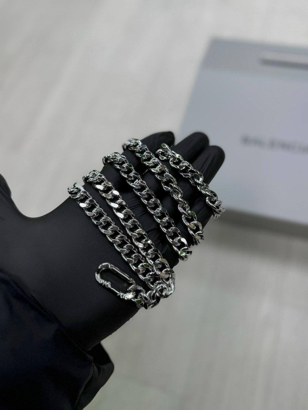 сумка balenciaga,сумка через плечо в стиле balenciaga,сумка женская balenciaga,сумка на плечо balenciaga,баленсиага сумка