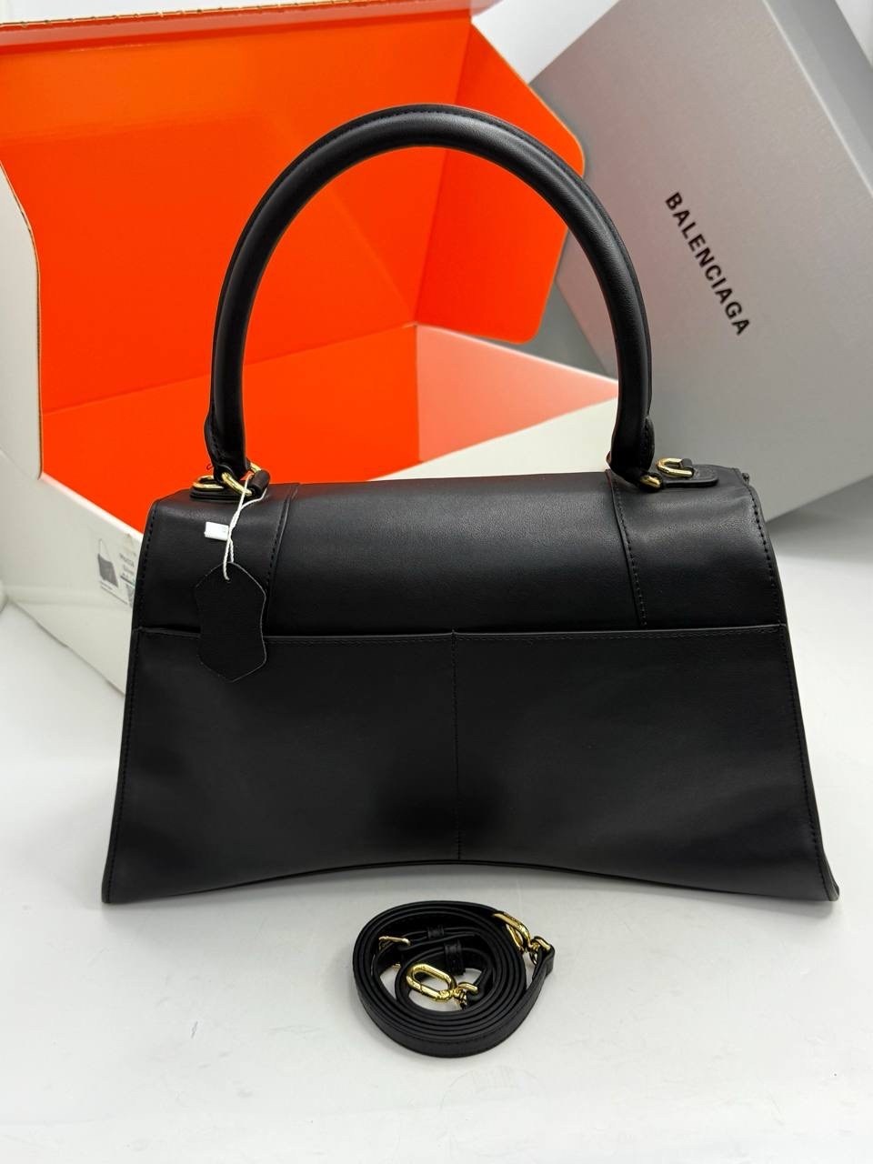 сумка баленсиага,сумка balenciaga,баленсиага сумка женская,сумка balenciaga hourglass,сумка баленсиага черная через плечо