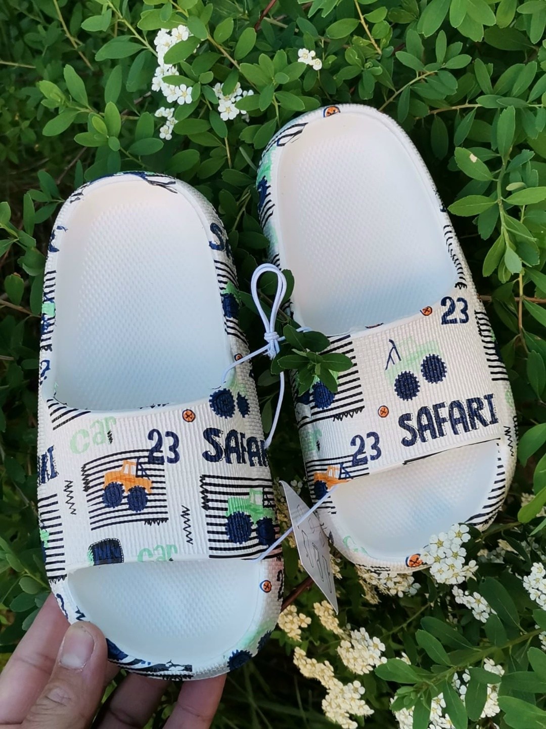 ,детские шлепанцы,тапочки детские,тапочки модные,тапочки летние