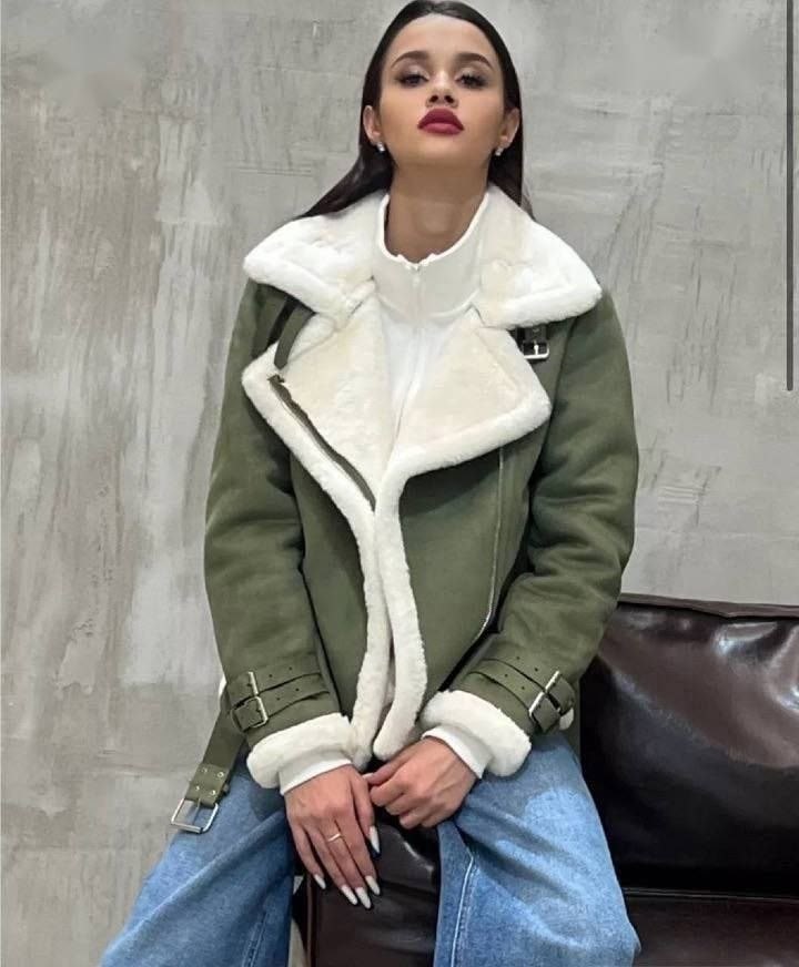 женская дубленка,зеленая куртка-дубленка с меховой отделкой,зеленая дубленка,дубленка авиатор зара,дубленка