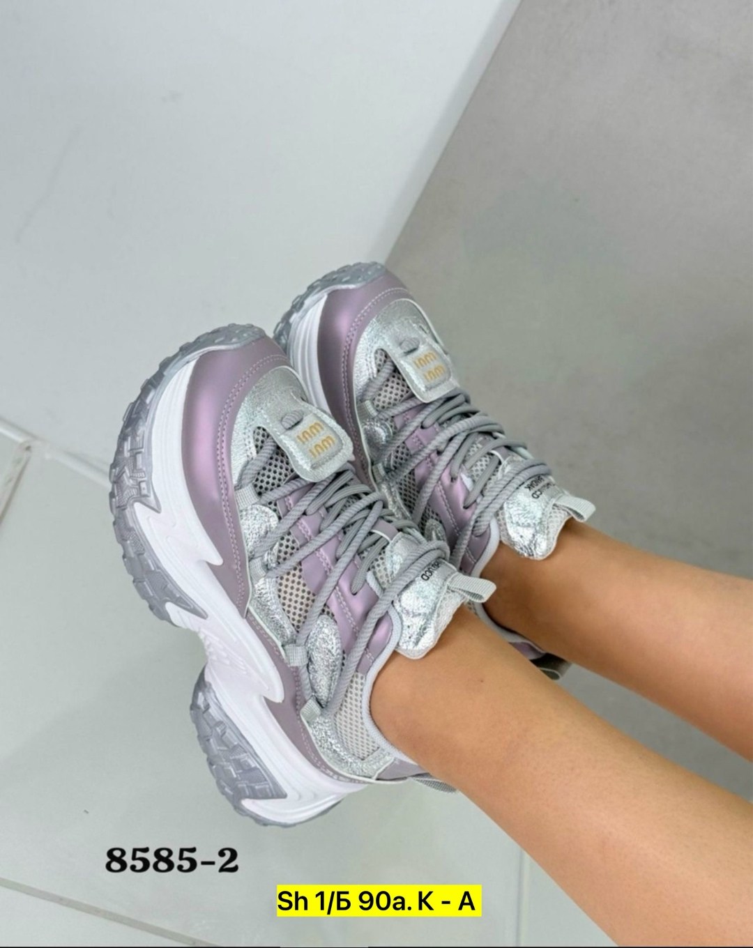 женские кроссовки,кроссовки новинка, женская кроссовки,трендовые кроссовки,кроссовки для женщин