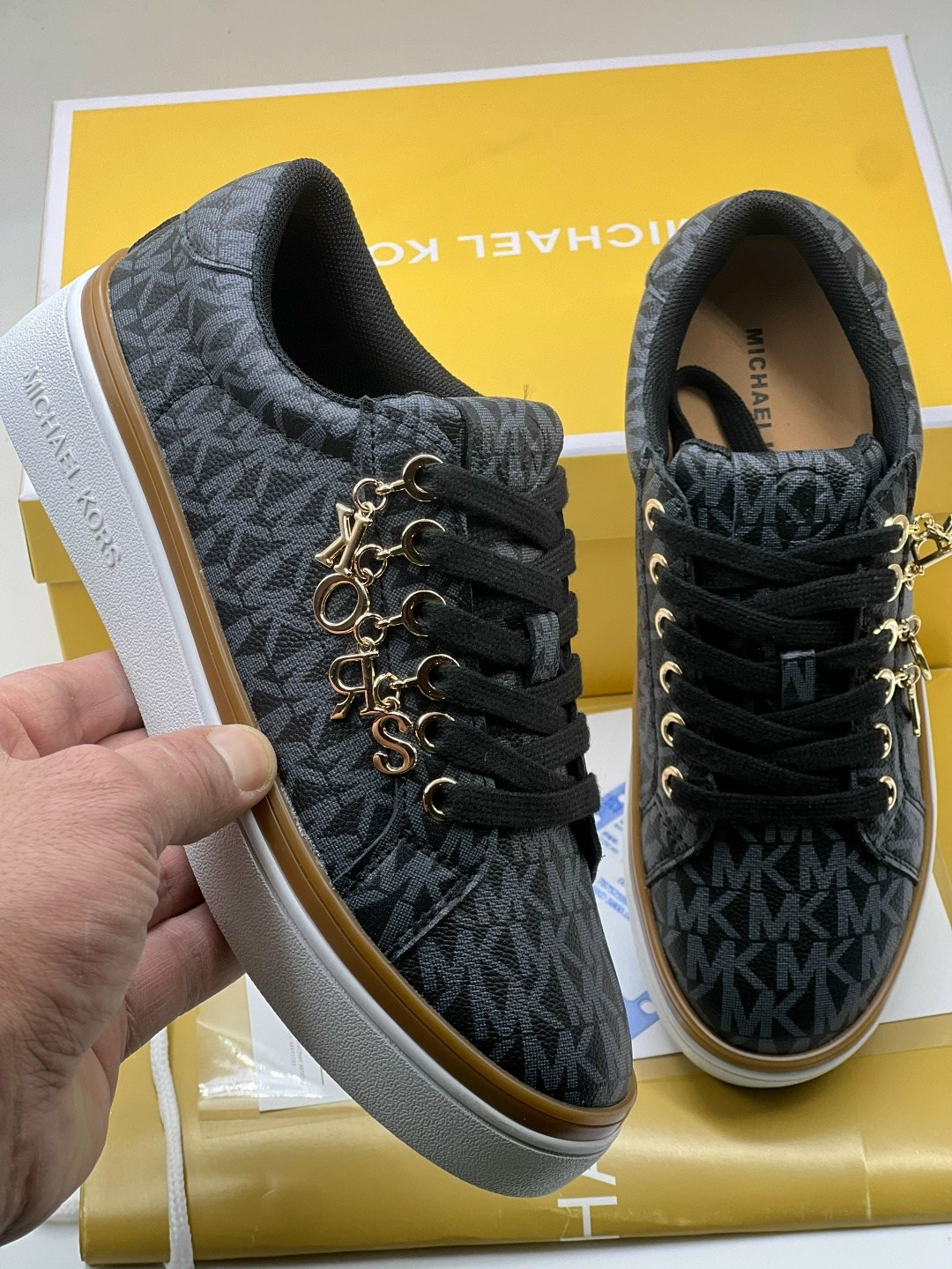 женские кеды michael kors,кроссовки michael kors,michael kors кеды,кеды майкл корс,michael kors кроссовки женские