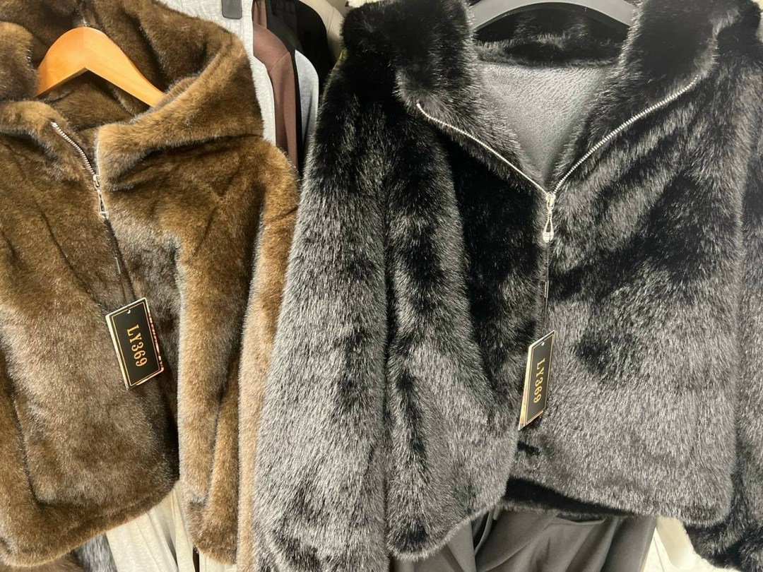 шуба искусственная экошуба зимняя с капюшоном (oversize) n&t store,норковая шуба,эко шуба искусственная женская короткая с капюшоном mogo,шубка,норковая шуба с капюшоном