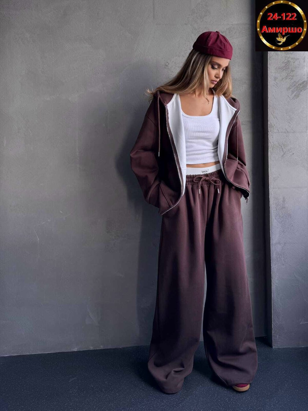 спортивные костюмы женские,cпортивный костюм женский на флисе,спортивный костюм укороченный зип sanny,спортивные костюмы,женский костюм двойка