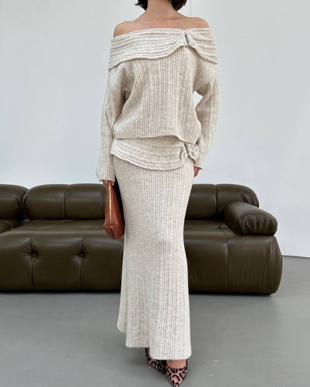 женский бордовый вязаный комплект с длинной юбкой элегантный пуловер разрезом,вязаные костюмы,трикотажный костюм с юбкой миди kovclo 247304023,вязаный костюм с юбкой,костюм с юбкой