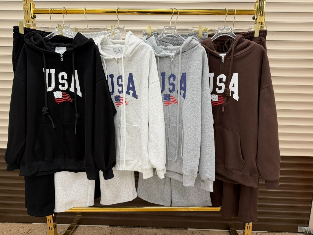 спортивный костюм gap,женский спортивный костюм на флисе,спортивные костюмы на флисе,спортивный костюм,костюм на флисе