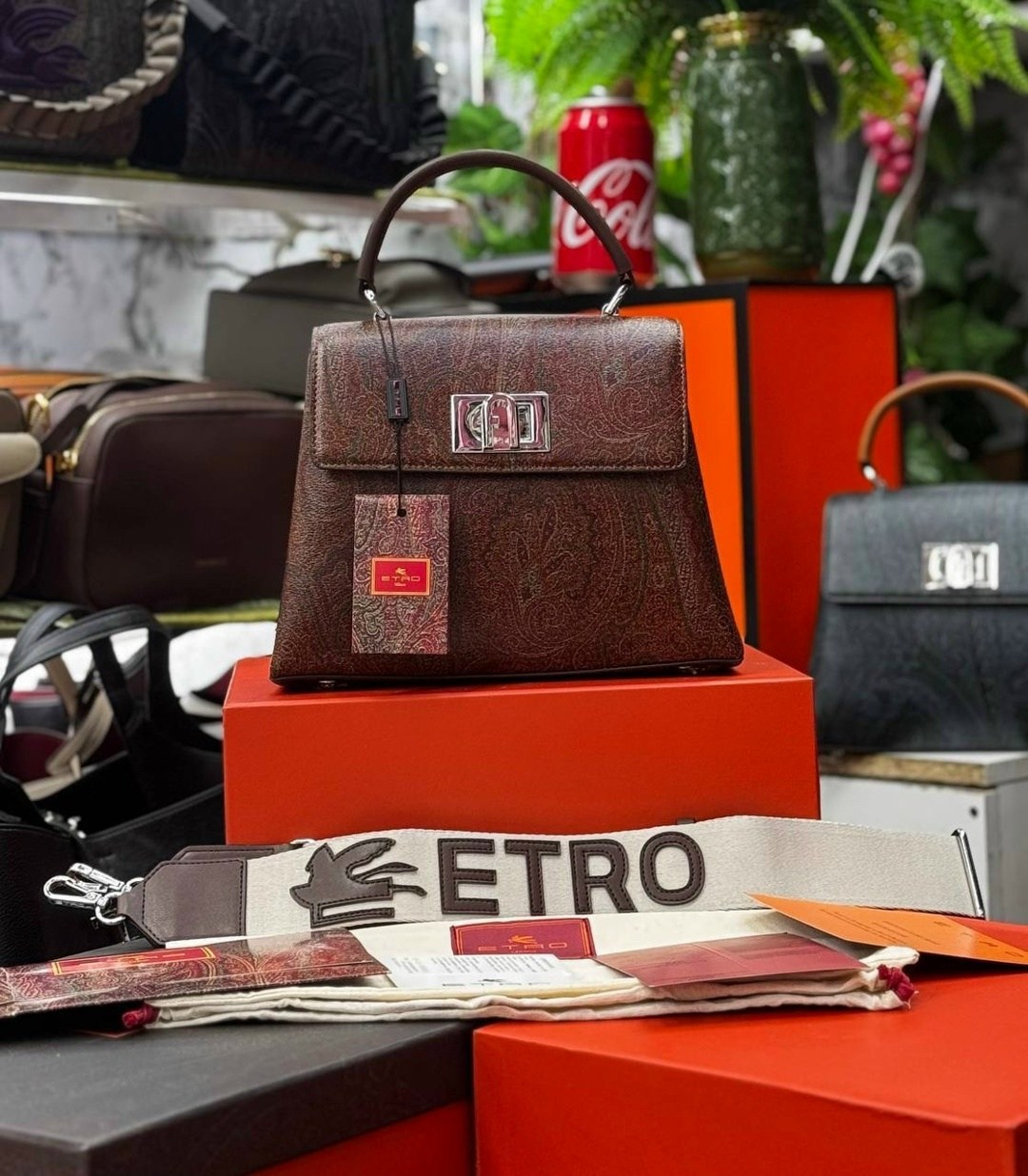 сумка,женская сумка,женская кожаный сумки,модная женская сумка,модная сумка