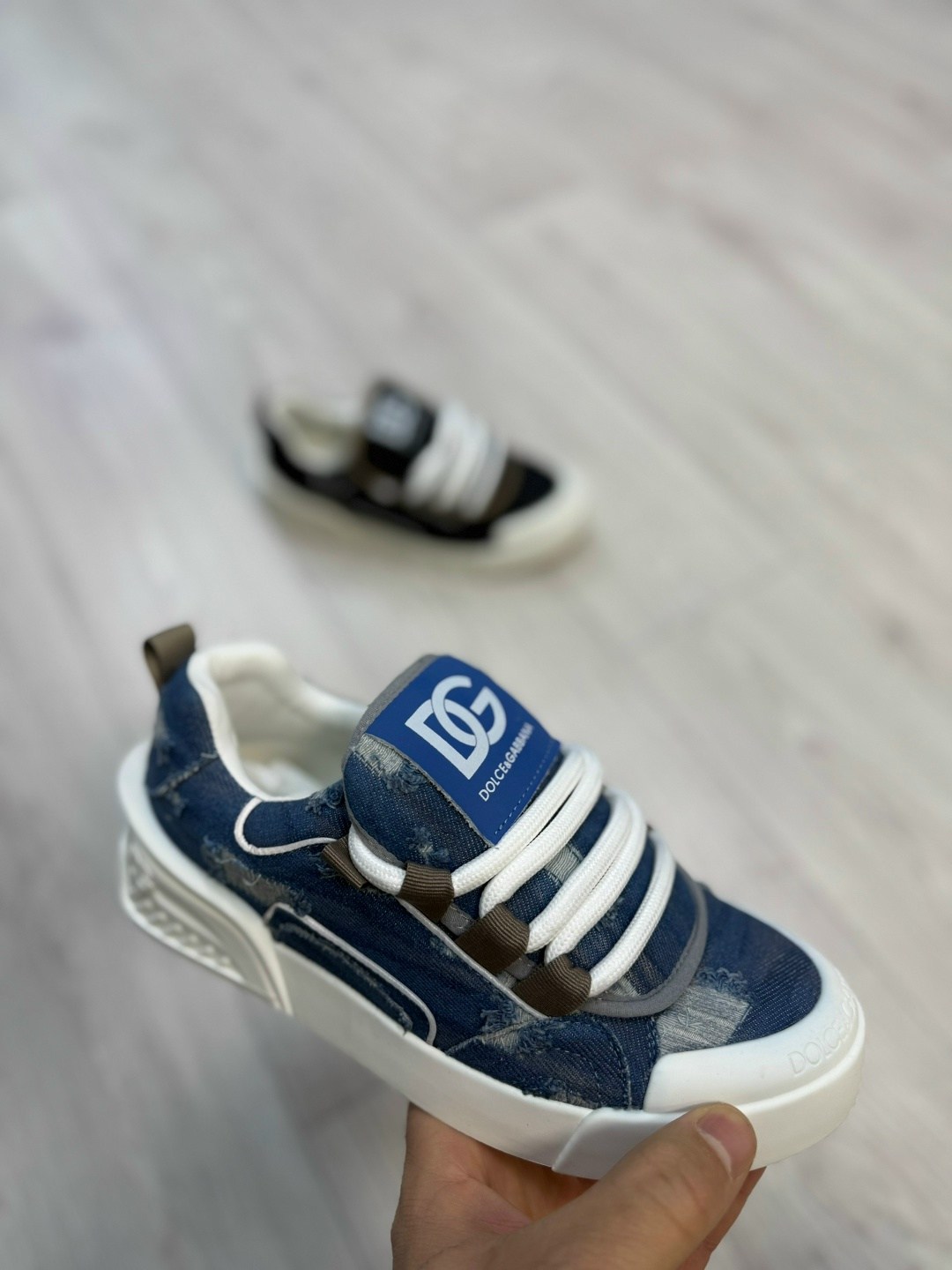 кроссовки dolce&gabbana женские,кроссовки dolce&gabbana,dolce gabbana кеды,кроссовки дольче габбана,кроссовки dolce&gabbana дольче черный