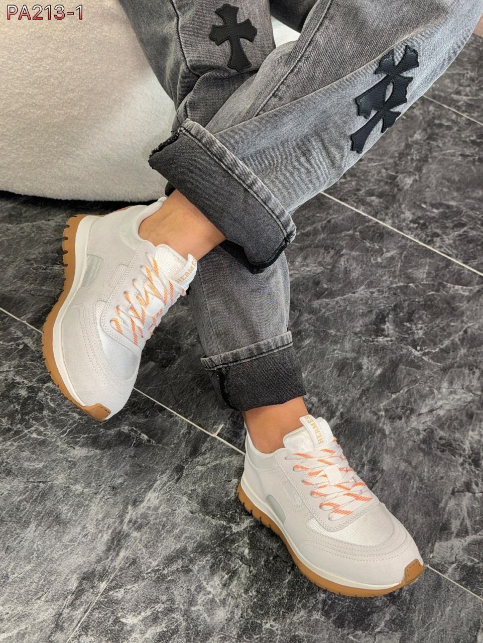 кроссовки женскиe,,повседневные кроссовки,стильные кроссовки,кроссовка