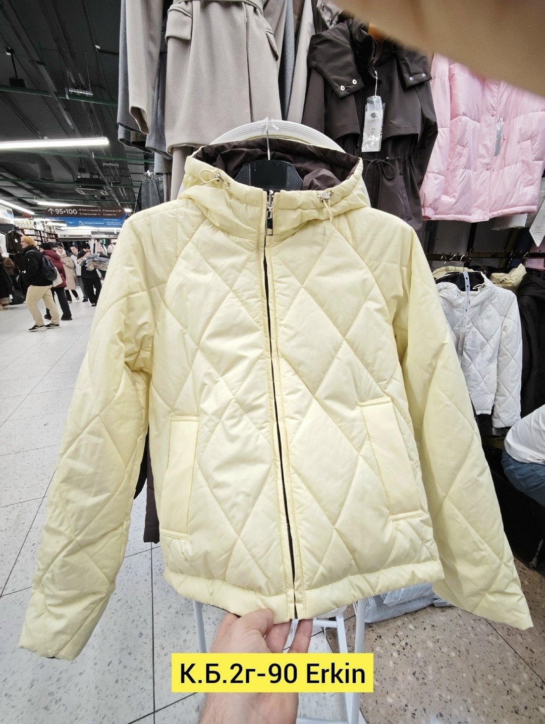 куртка женская демисезонная с капюшоном,куртка женская демисезонная,демисезонная куртка,куртка женская демисезон,куртка женская