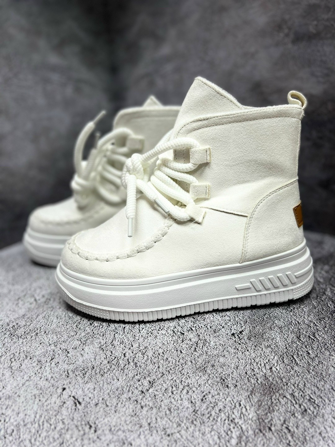 ,женская ,ботинки женские,женская  зимняя,ботинки замш