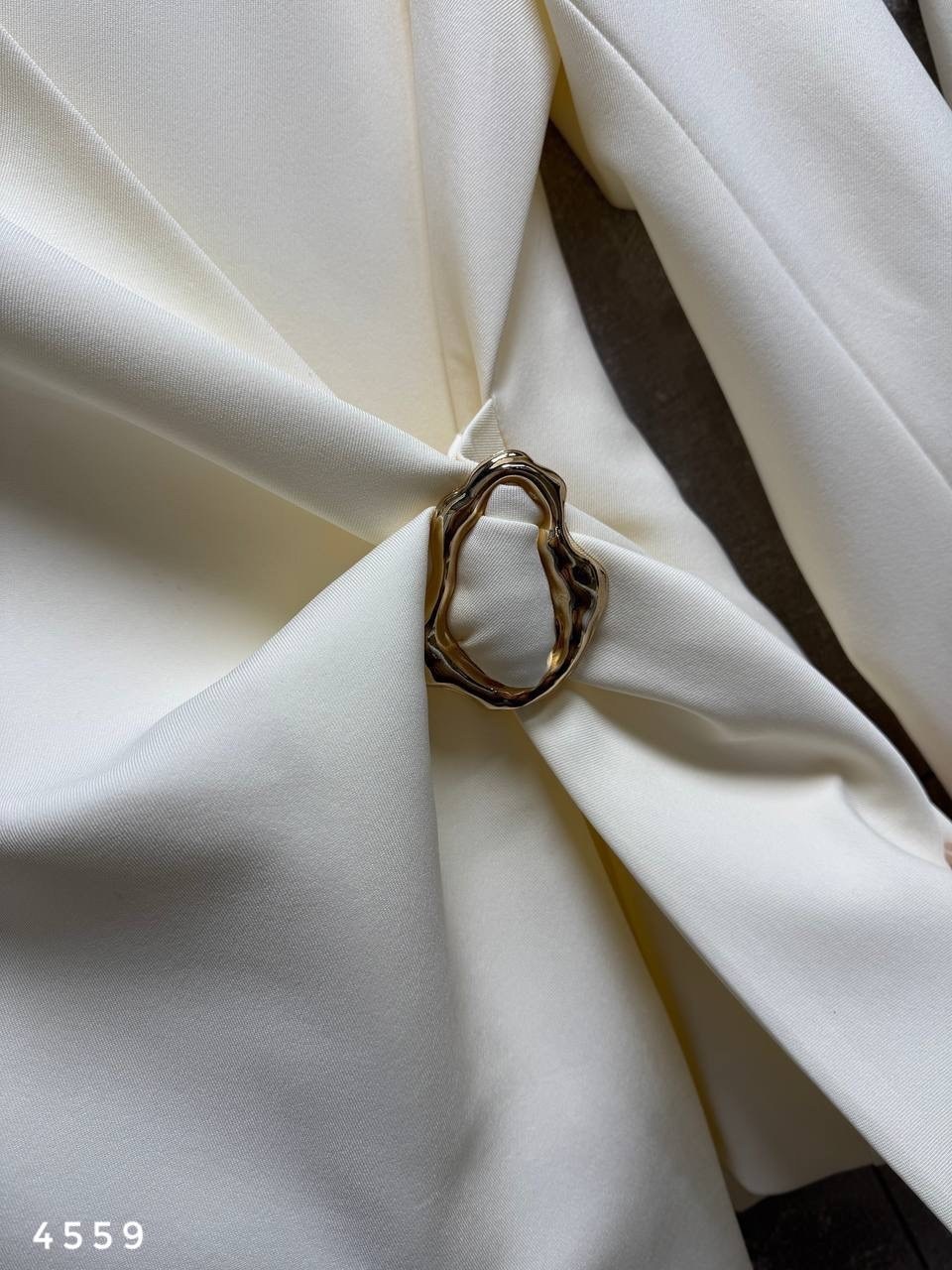 женский брючный классический костюм,костюм брючный,костюм классический,женский брючный костюм,костюм двойка